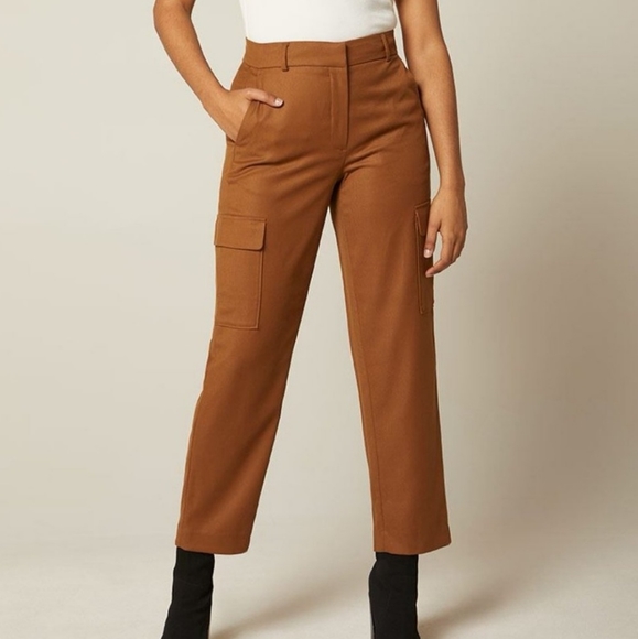 RW&CO High-Waist Ankle Cargo Pant - Picture 1 of 5